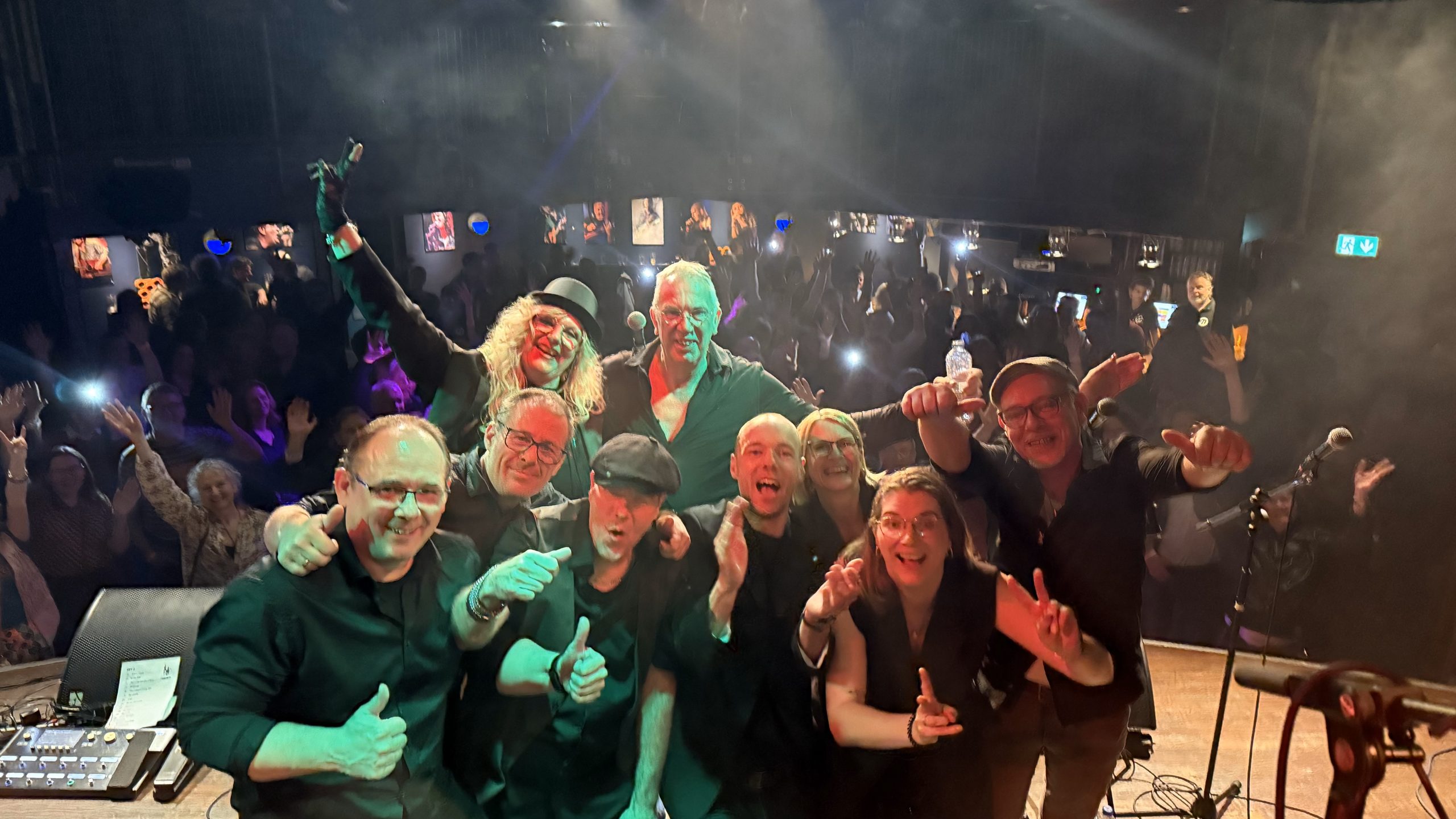 Groepsfoto-Live-scaled